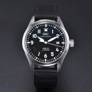 Pilot Mark XX IW328201 ZF 40MM Black Dial Black Leather Strap A32111 - Image 2