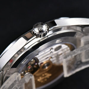 Aquanaut 5167 40mm 3KF Black Dial SS Bracelet A330 V3 - Image 8