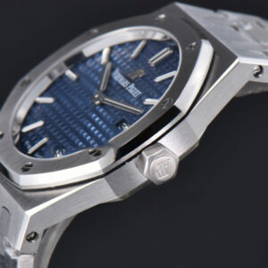 Royal Oak Ladies 67650ST 33mm ZF SS Blue Dial SS Bracelet Quartz - Image 6