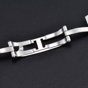 Tank Francaise Medium 32mmx 27mm K11F SS Bracelet Quartz - Image 18