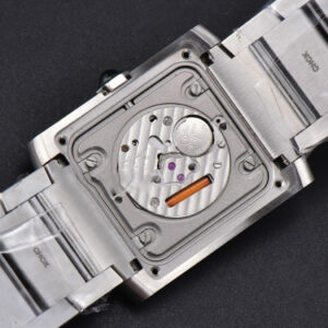 Tank Francaise Medium 32mmx 27mm K11F SS Bracelet Quartz - Image 24