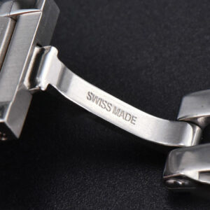 Tank Francaise Small 25.7mmx 21.2mm K11F SS Bracelet Quartz - Image 17