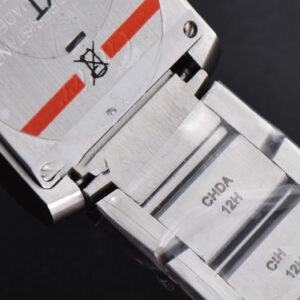Tank Francaise Small 25.7mmx 21.2mm K11F SS Bracelet Quartz - Image 20