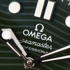 Seamaster Diver 300M 42mm VSF Green Ceramic Green Dial Green Rubber Strap A8800 - Image 2