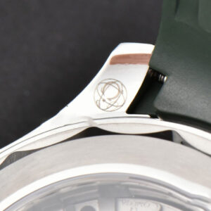 Seamaster Diver 300M 42mm VSF Green Ceramic Green Dial Green Rubber Strap A8800 - Image 18