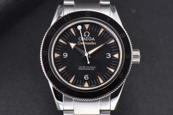SeaMaster Spectre 007 Black Limited Dial SS Bracelet A8400