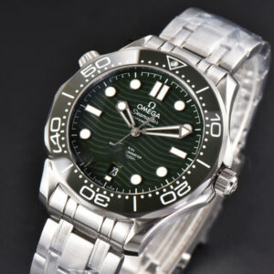 Seamaster Diver 300M 42mm VSF Green Ceramic Green Dial SS Bracelet A8800 - Image 7