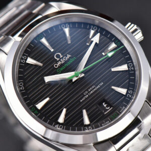 Aqua Terra 150M Master Chronometers VSF 41MM Black Dial Green Hand SS Bracelet A8900 - Image 7
