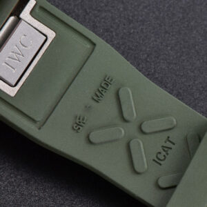 Big Pilot IW329702 Bronze M+F 43.8MM Green Dial Green Rubber Strap SEIKO 8N-24 - Image 6