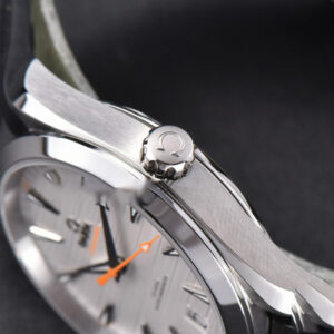 Aqua Terra 150M SeaMaster VSF 41MM White Dial Orange Hands Black Rubber Strap A8900 - Image 6