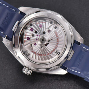 Aqua Terra 150M Seamaster VSF 41MM Blue Dial Silver Hands Blue Rubber Strap A8900 - Image 2