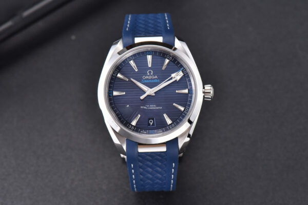 Aqua Terra 150M Seamaster VSF 41MM Blue Dial Silver Hands Blue Rubber Strap A8900