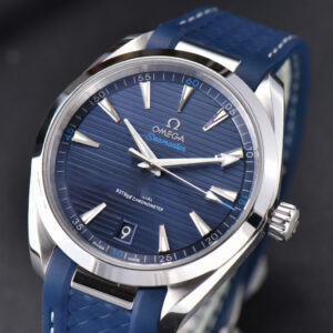 Aqua Terra 150M Seamaster VSF 41MM Blue Dial Silver Hands Blue Rubber Strap A8900 - Image 10