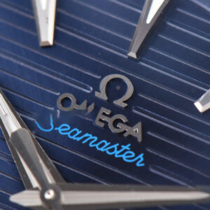 Aqua Terra 150M Seamaster VSF 41MM Blue Dial Silver Hands Blue Rubber Strap A8900 - Image 11