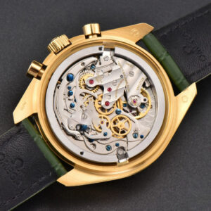 Speedmaster Moonwatch 42.5mm V6SF YG/Green Dial Green Rubber Strap Manual Chrono - Image 2