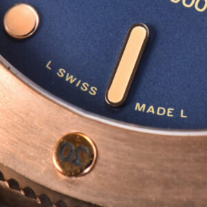 PAM1074 Submersible Quaranta Bronze 42mm VSF Blue Dial Blue Leather Strap P900 - Image 5