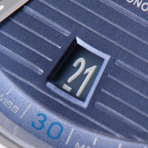 Aqua Terra 150M VSF 41MM Light Blue Dial Blue Hand Silver Markers SS Bracelet A8900 - Image 4