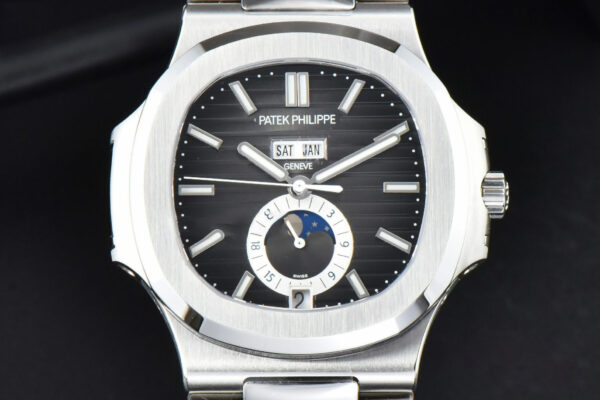 Nautilus 5726 40.5MM GRF Gray Dial SS Bracelet A324