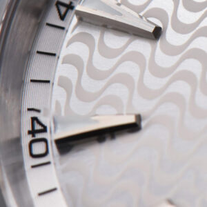 Aqua Terra 150M VSF 41MM White Wave Dial Silver Markers SS Bracelet A8500 - Image 4