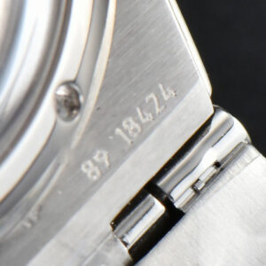 Constellation 29mm TWSF RG White Dial RG/SS Bracelet A8700 - Image 8