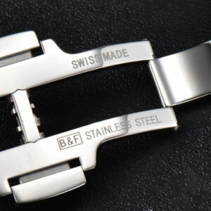 Overseas 4500V 41mm ZF White Dial SS Bracelet A5100 - Image 30