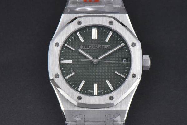 Royal Oak 15510 “50th Anniversary” ORF 41MM SS Green Dial SS Bracelet SA4302