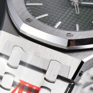 Royal Oak 15510 “50th Anniversary” ORF 41MM SS Green Dial SS Bracelet SA4302 - Image 14