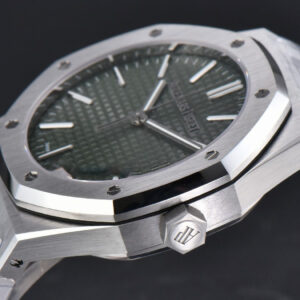 Royal Oak 15510 “50th Anniversary” ORF 41MM SS Green Dial SS Bracelet SA4302 - Image 15