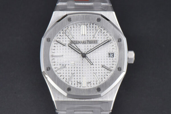 Royal Oak 15510 “50th Anniversary” ORF 41MM SS White Dial SS Bracelet SA4302