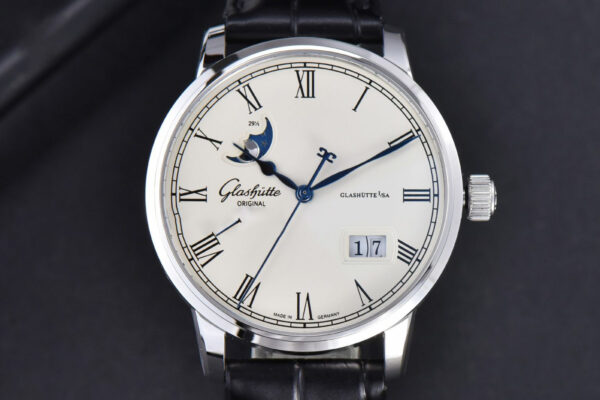 Excellence Panorama V9F 40MM SS Date Moonphase White Dial Black Leather Strap A100