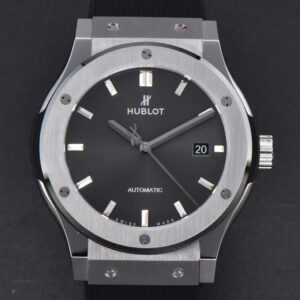 Classic Fusion 42mm SS JJ+F Black Dial Black Rubber Strap A1110