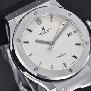 Classic Fusion 42mm SS JJ+F White Dial Black Rubber Strap A1110 - Image 23