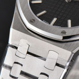 Royal Oak Ladies 33mm 8F Black Dial SS Bracelet Swiss Quartz - Image 10