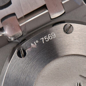 Royal Oak Ladies 33mm 8F Diamond Black Dial SS Bracelet Swiss Quartz - Image 12