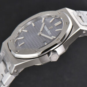 Royal Oak Ladies 33mm 8F Blue Dial SS Bracelet Swiss Quartz - Image 27