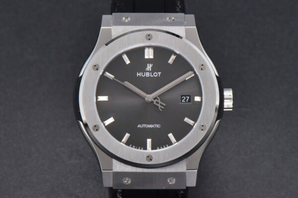 Classic Fusion 42mm SS JJ+F Gray Dial Black Leather Strap A1110
