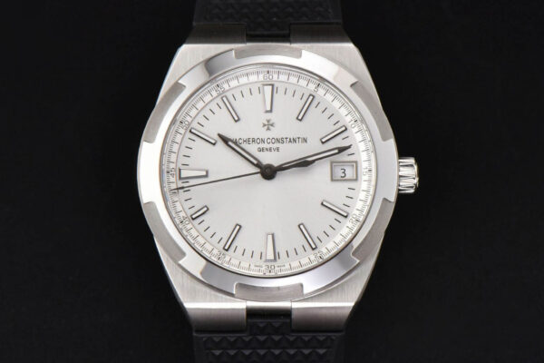 Overseas 4500V 41mm ZF White Dial Black Rubber Strap A5100