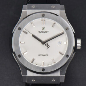 Classic Fusion 42mm SS JJ+F White Dial Black Leather Strap A1110