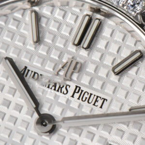 Royal Oak Ladies 33mm 8F Diamond White Dial SS Bracelet Swiss Quartz - Image 21