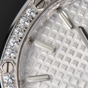 Royal Oak Ladies 33mm 8F Diamond White Dial SS Bracelet Swiss Quartz - Image 22