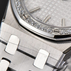 Royal Oak Ladies 33mm 8F Diamond White Dial SS Bracelet Swiss Quartz - Image 26