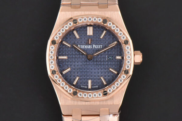 Royal Oak Ladies 33mm RG 8F Diamond Blue Dial RG Bracelet Swiss Quartz