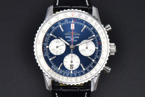 Navitimer B01 43mm BLSF Blue Dial White Subdial Black Leather Strap A7750