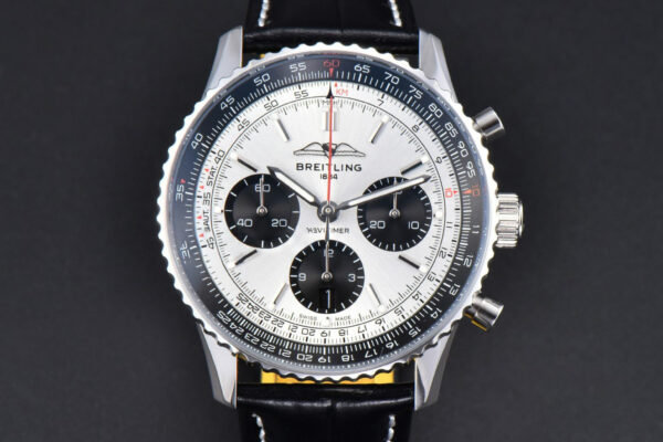 Navitimer B01 43mm BLSF Silver Dial Black Subdial Black Leather Strap A7750