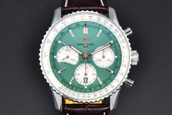 Navitimer B01 43mm BLSF Green Dial White Subdial Black Leather Strap A7750