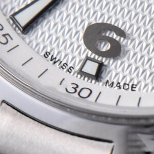 Overseas 47040 MKF 42MM White Textured Dial SS Bracelet 9015 - Image 4