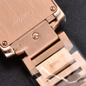 Tank Francaise Small Diamonds 25.7mmx21.2mm 8848F RG Bracelet Quartz - Image 7