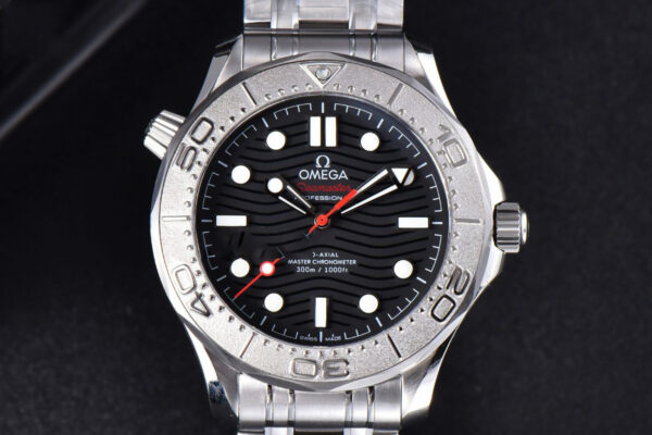 Seamaster Diver 300M Nekton 42mm VSF Black Dial Black SS Bracelet A8806