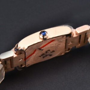 Tank Francaise Small Diamonds 25.7mmx21.2mm 8848F RG Bracelet Quartz - Image 22