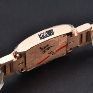 Tank Francaise Small Diamonds 25.7mmx21.2mm 8848F RG Bracelet Quartz - Image 23
